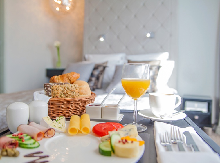 Soleil Boutique H Propozycja śniadania do pokoju
