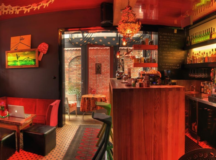 Lalala Arthotel & Wine Bar ?v=2