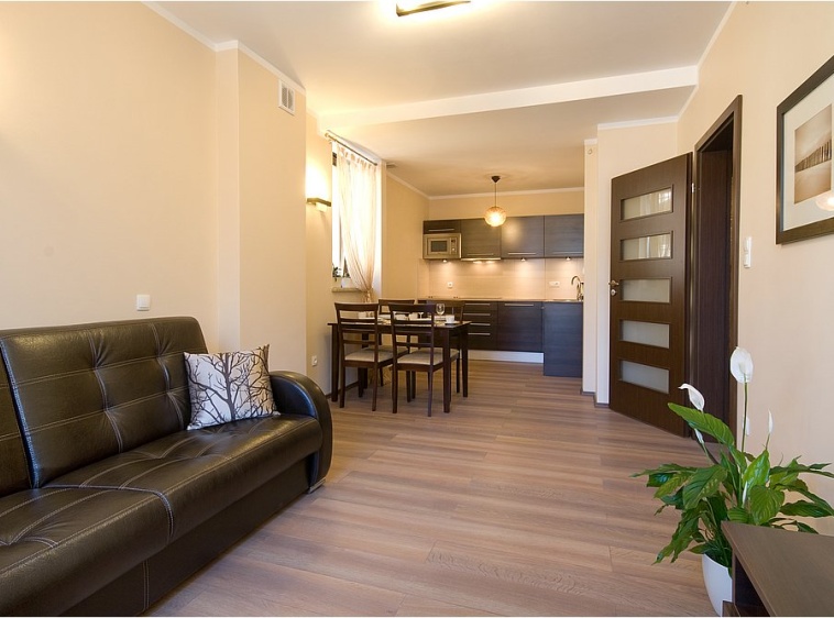 MAREA WILLA Z APARTAMENTAMI  ?v=2