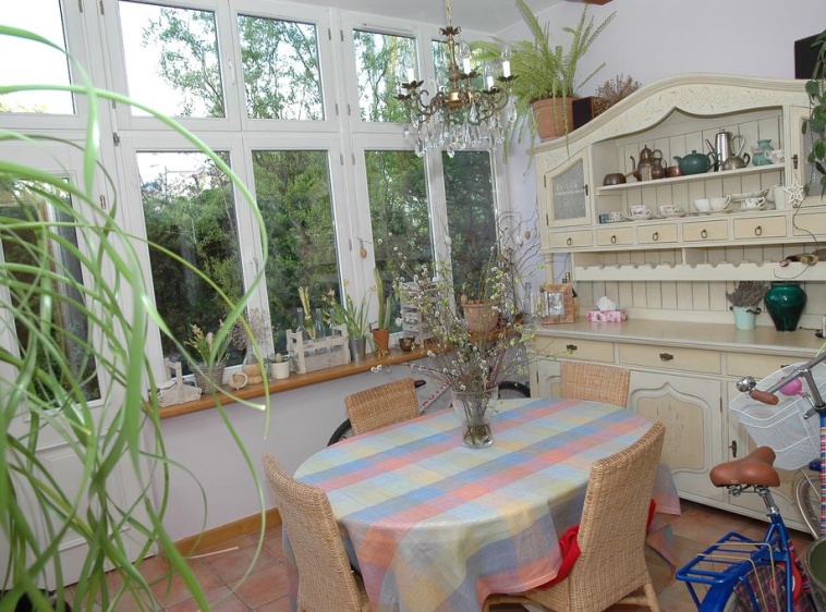 Willa Z Ż&oacute;łtą Werandą ?v=2