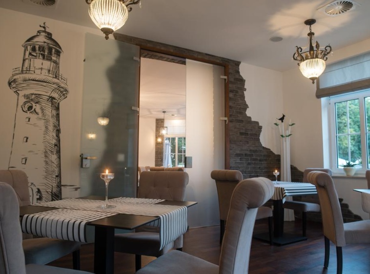 Dworek "ADMIRAŁ" ?v=2