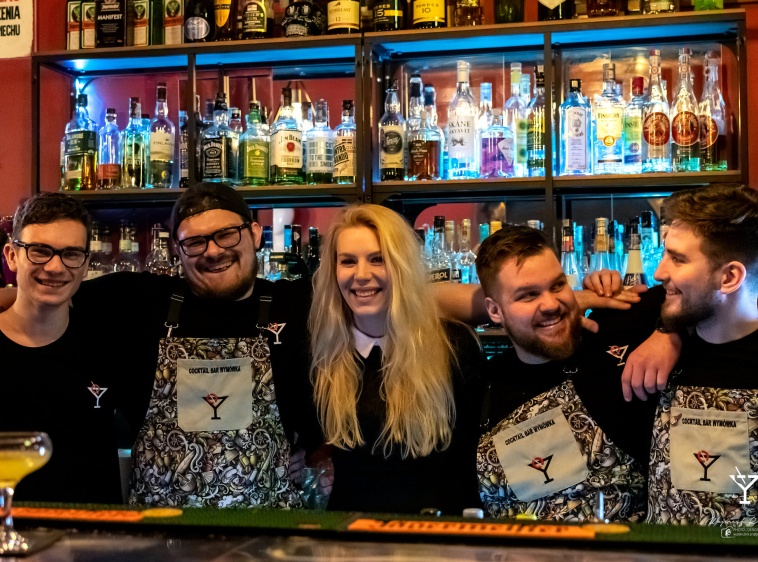 Wym&oacute;wka Cocktail Bar Gdynia