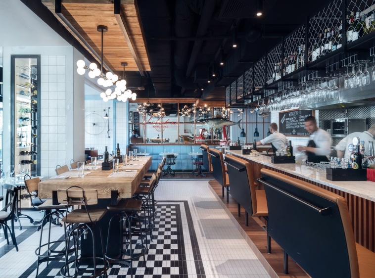 Seafood Station – Restaurant, Bar & Grill 