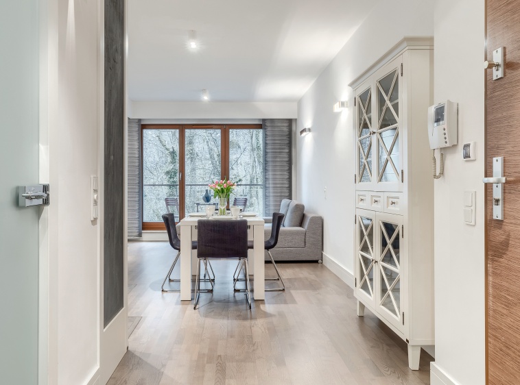 Imperial Apartments Aquarius V - apartament 3 pokojowy z widokiem na las?v=2